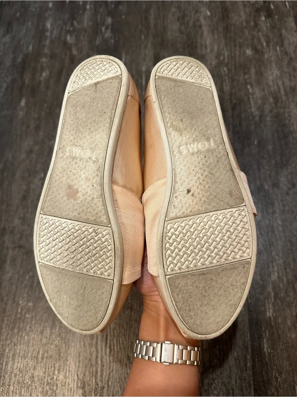 TOMS Women's Peach Bow Slip-On Flats